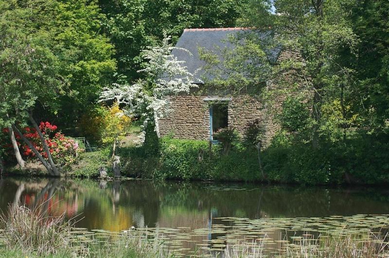 Au Pont Ricoul Bed & Breakfast Saint-Pierre-de-Plesguen Eksteriør bilde
