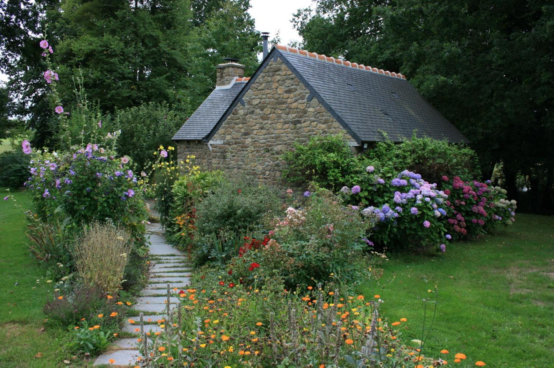 Au Pont Ricoul Bed & Breakfast Saint-Pierre-de-Plesguen Eksteriør bilde