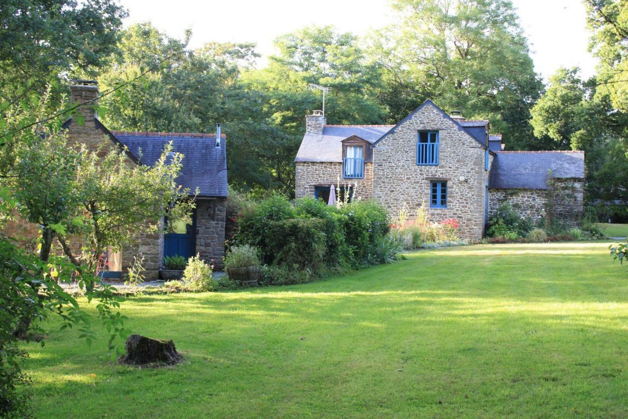Au Pont Ricoul Bed & Breakfast Saint-Pierre-de-Plesguen Eksteriør bilde