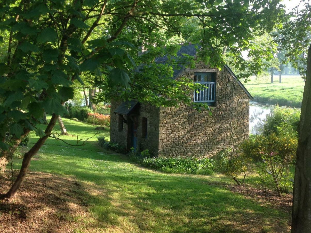 Au Pont Ricoul Bed & Breakfast Saint-Pierre-de-Plesguen Eksteriør bilde